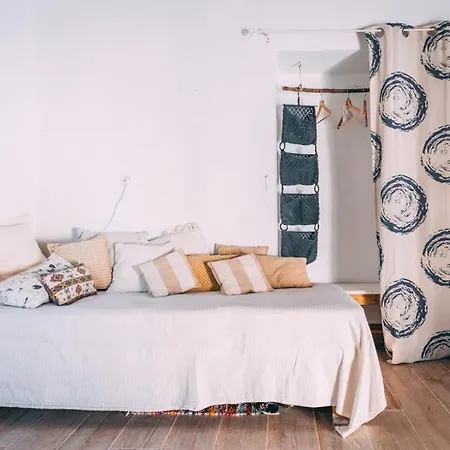 Thalassa New House *