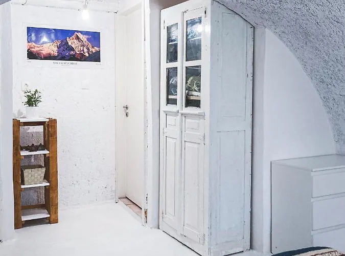 Дом отдыха Thalassa New House *