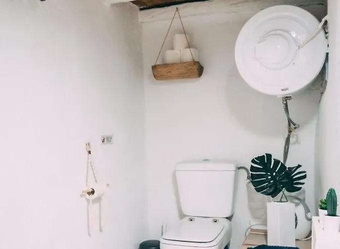 Thalassa New House *