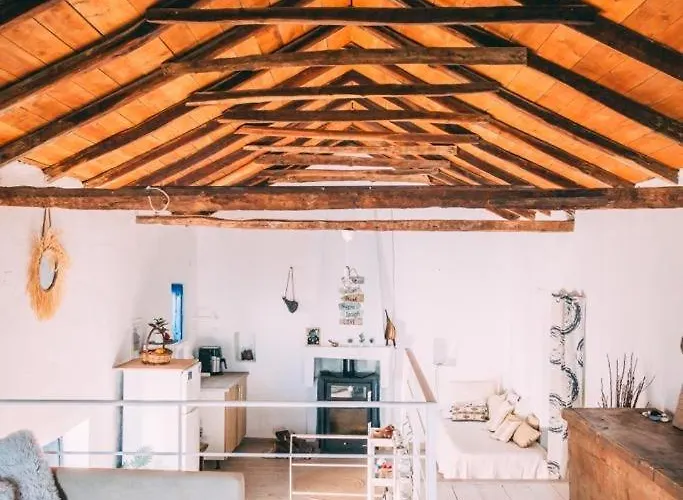 Дом отдыха Thalassa New House