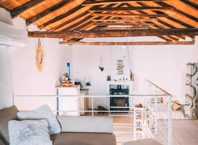 Thalassa New House * Леонидион