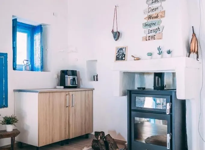 Thalassa New House * Леонидион